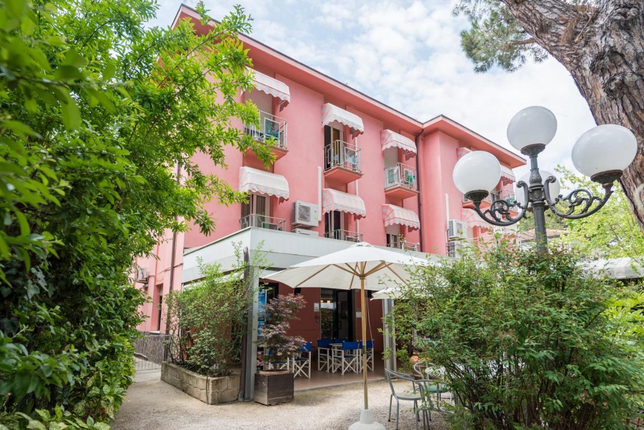 Hotel Villa Rosa Cesenatico Ngoại thất bức ảnh